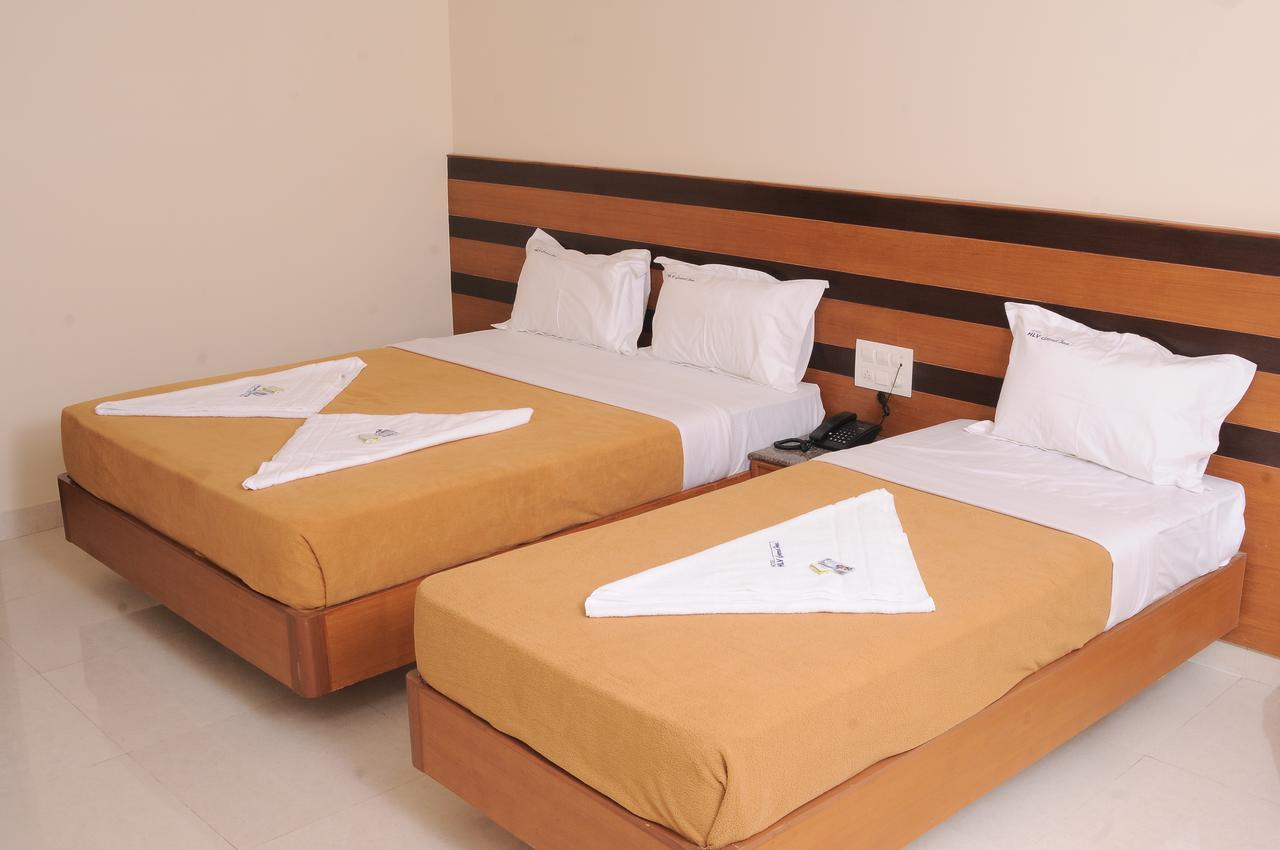 Hlv Grand Inn 班加罗尔 外观 照片
