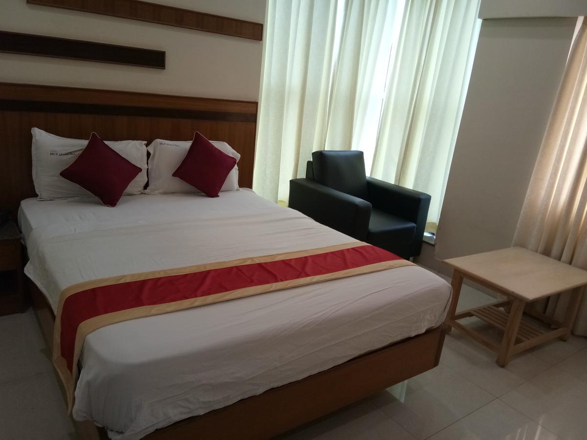 Hlv Grand Inn 班加罗尔 外观 照片